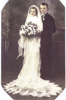 Ted & Julie Wrzesinski Oct 22, 1938